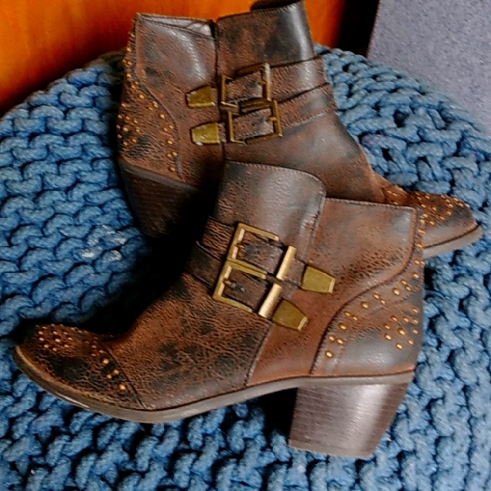 Boots